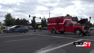 Klamath County ambulance hits car in NE Bend intersection; no serious injuries