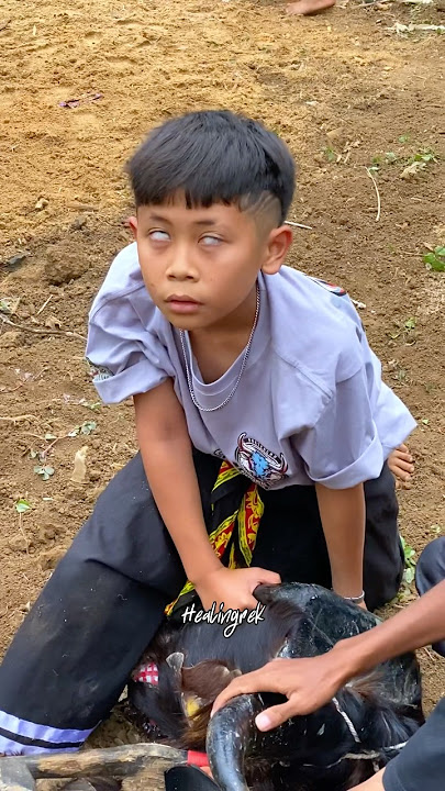 Waduh Kerasukan Demit Apa Ini??? #bantengan #mberot #shortvideo #shorts #short #viralvideo