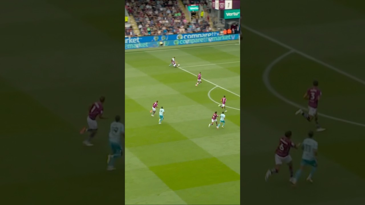Working hard to win possession back 😤 #BurnleyFC #Football #efl