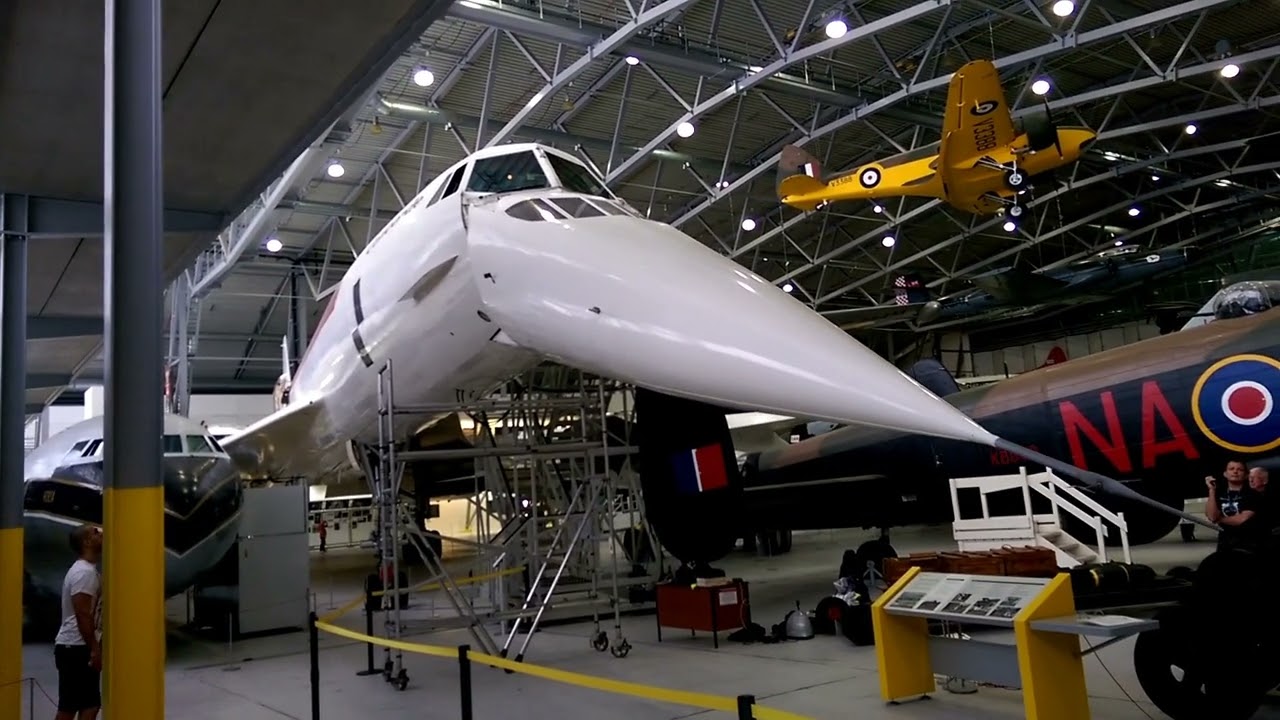 Concorde G-AXDN droop nose demonstration