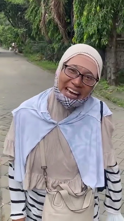 IBU2 PENGEMIS YANG VIRAL MAKSA MINTA UANG #shorts #viral #viralvideo #ibuibu #ibu2 #pengemis