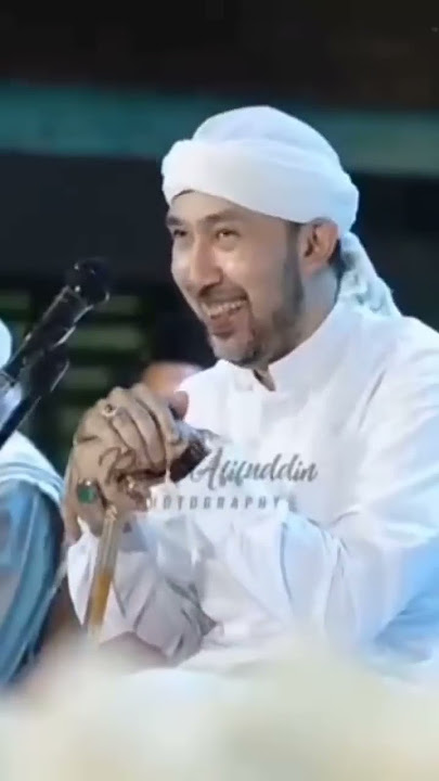 Jempol Buat MASTER HASAN TROLLLNYA😍 #azzahir #habibbidin #sholawat #masterhasan