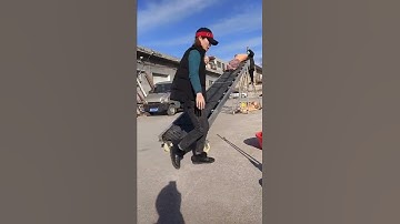 Small belt conveyor is easy to move and easy to load and unload