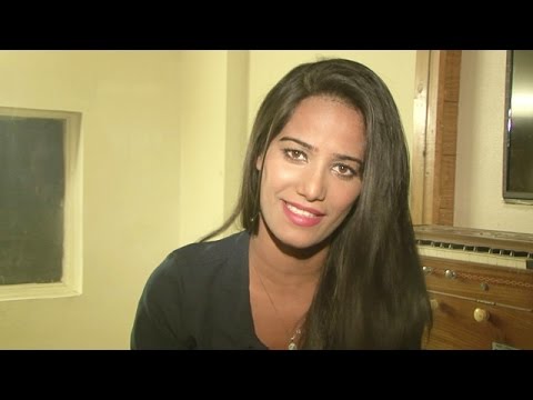 Poonam Pandey's BOLD & CONTROVERSIAL INTERVIEW - YouTube