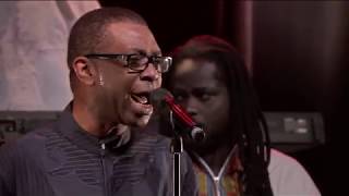 Youssou Ndour - JEGUEUL GNU - VIDEO BATACLAN 2017