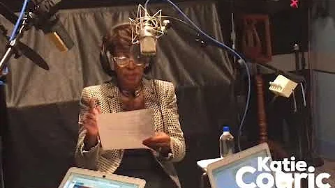 Rep. Maxine Waters Reads Twitter Poem To Robert Mu...