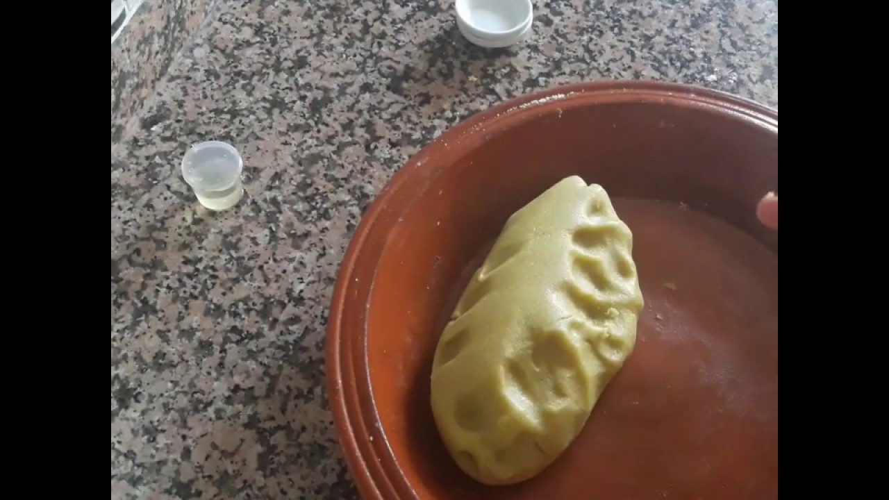 عقدة اللوز ناجحة ومعلكة مع أسرار نجاحها للمبتدئات