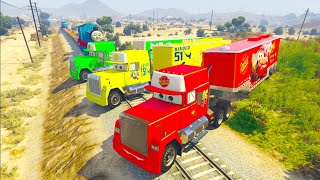 Mack Truck Hauler in trouble with train spiderman Mack & Friends screenshot 5