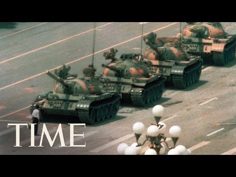 Tank Man: Behind Jeff Widener&rsquo;s Photo Of Tianamen Square | 100 Photos | TIME