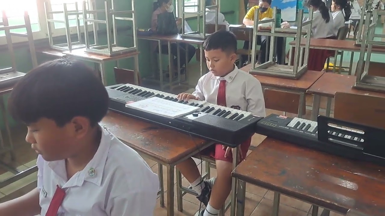 Gabriano SD Ursula, Senin, 19 Januari 2026* Piano Course 1 lesson 25: Candy Man 🥳