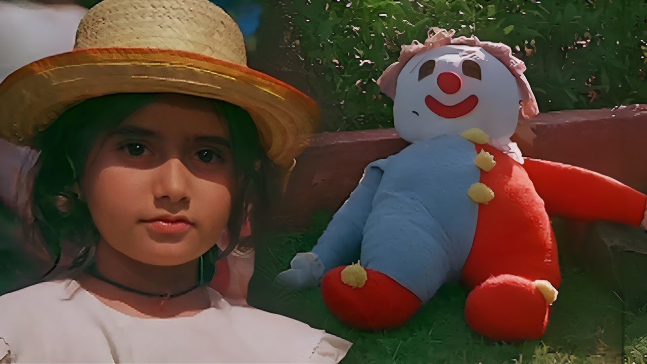 नन्ही लड़की के हाथ लगा गुड्डा और फिर हुआ बड़ा धमाका - Mr India Emotional Scene - Anil Kapoor  & Huzaan