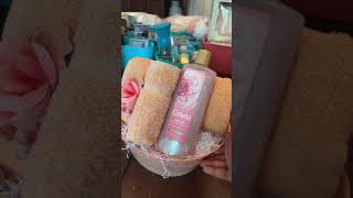 Mother’s Day Caress baskets #basketmaker #diy #seasonal #mothersday