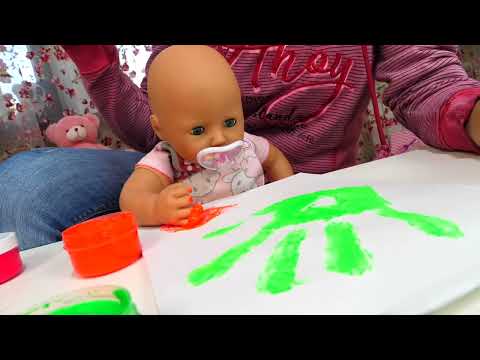 La routine du matin de Bébé Annabelle : Peinture aux doigts et moments créatifs @LEcoledesNounous