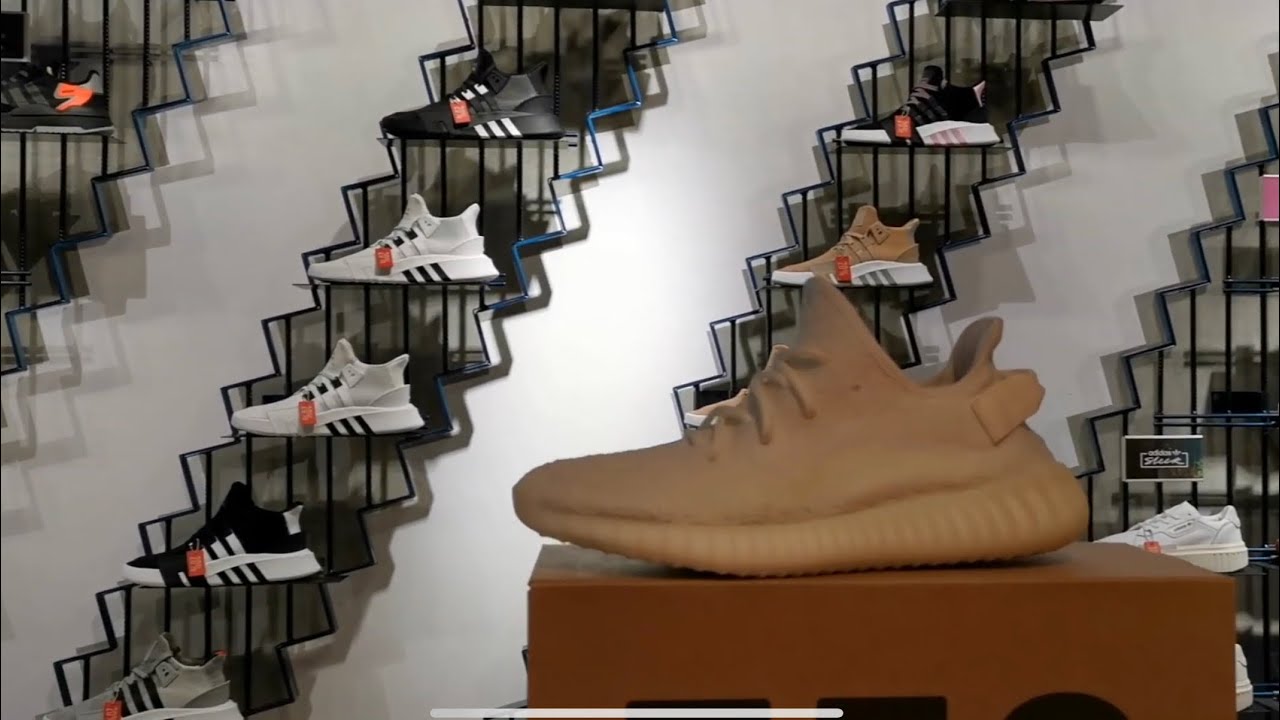 where to find yeezys in store