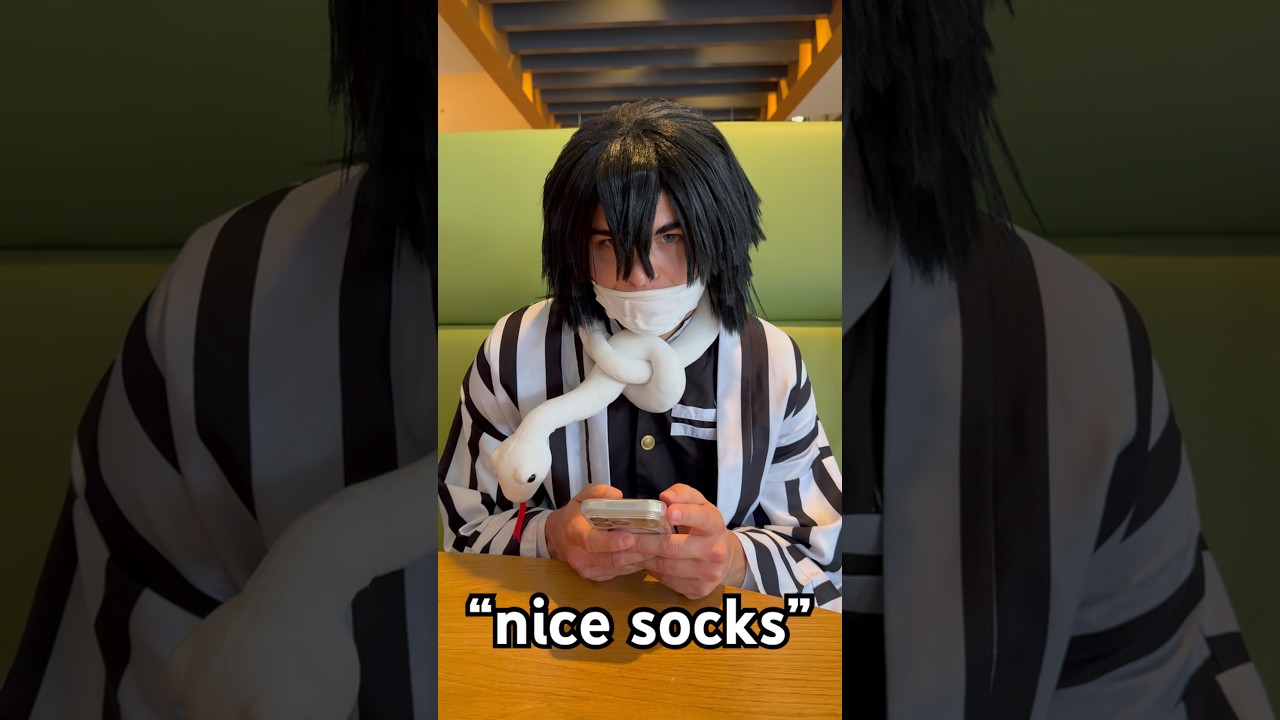 nice socks Mitsuri 😎 #anime #demonslayer #obanai #mitsuri #obamitsu