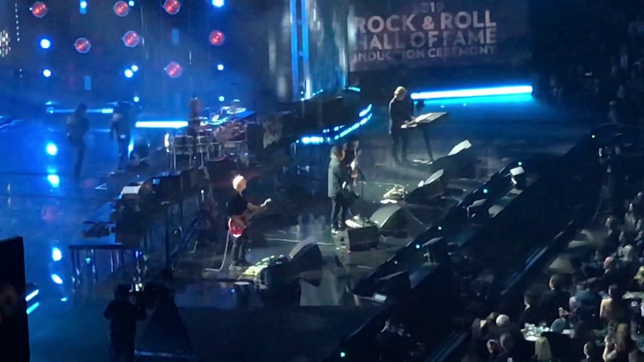 The Cure Lovesong 2019 Rock Roll Hall Of Fame Ceremony 3 29 2019 the-cure-lovesong-2019-rock-roll-hall-of-fame-ceremony-3-29-2019