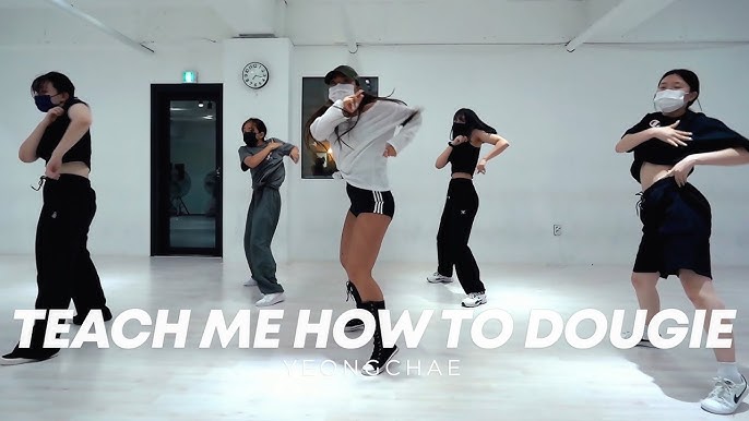 Teach Me How To Dougie Dance Steps Dougie Dance Move