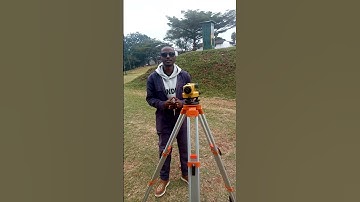 Demonstration on how to set up a dumpy level