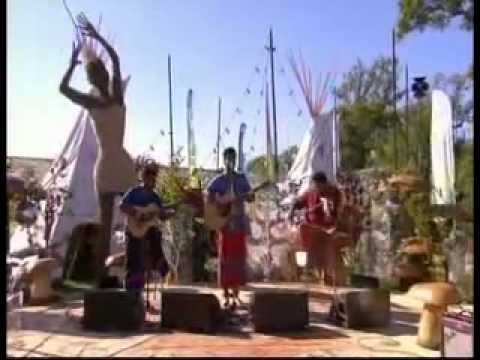 HN Bhaskar with Raghu Dixit 'No Man Will Ever Love You, Like I Do' Glastonbury 2011