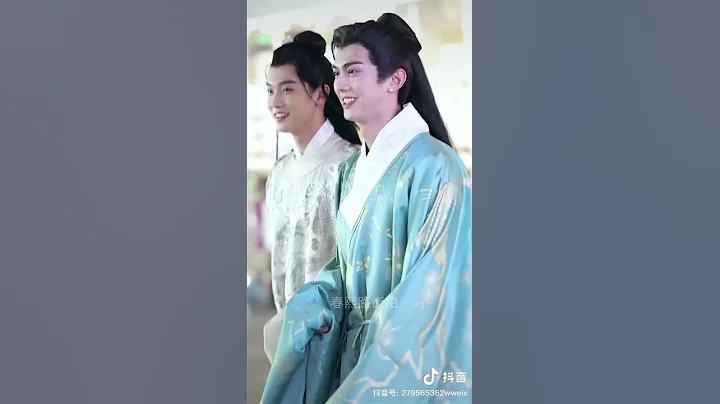 Chinese young people in Chinese streets wear Chinese hanfu - DayDayNews