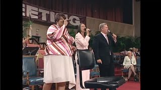 Jimmy Swaggart/Robin Herd/FWC Resurrection Choir & Singers | Looking For A City | Campmeeting 2005