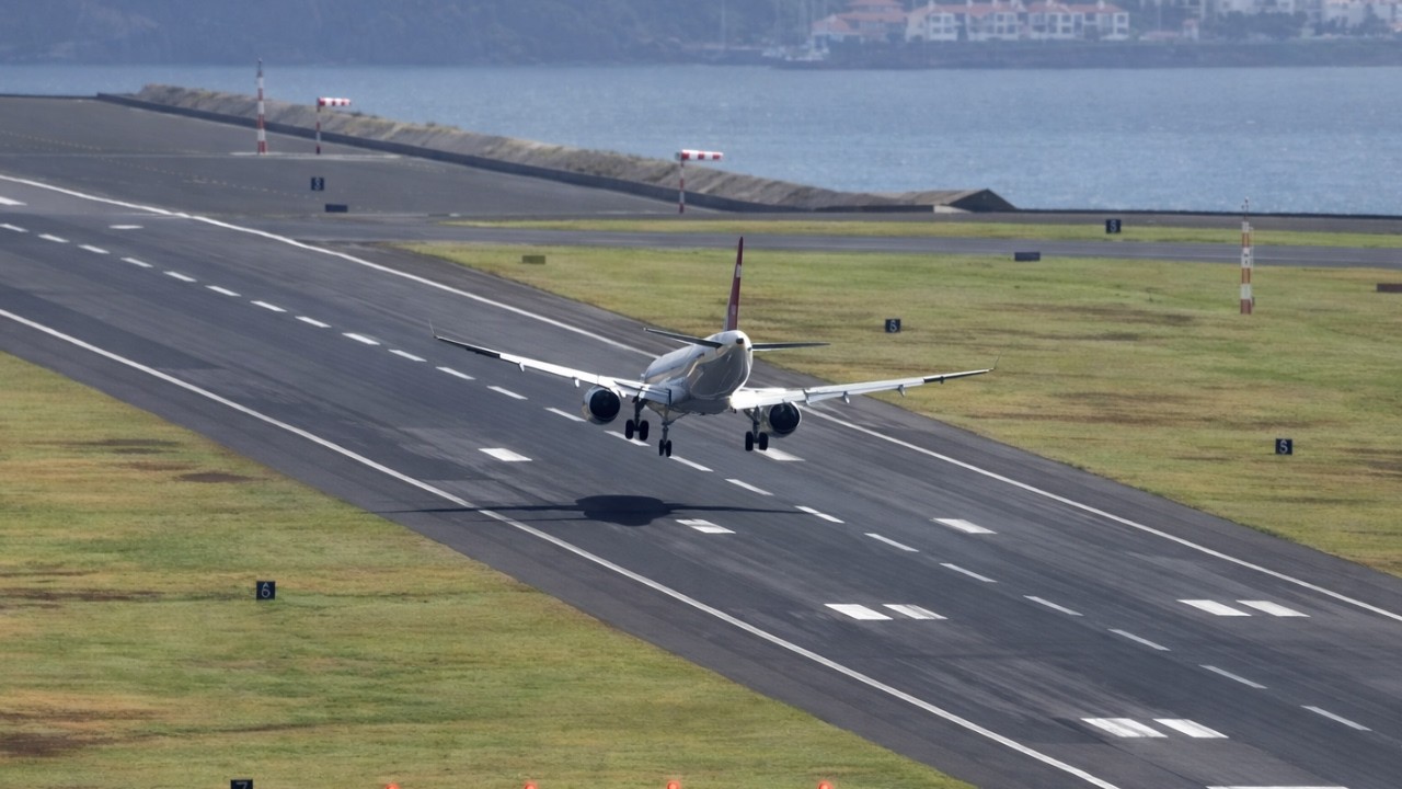 Piloto flota demasiado antes del aterrizaje