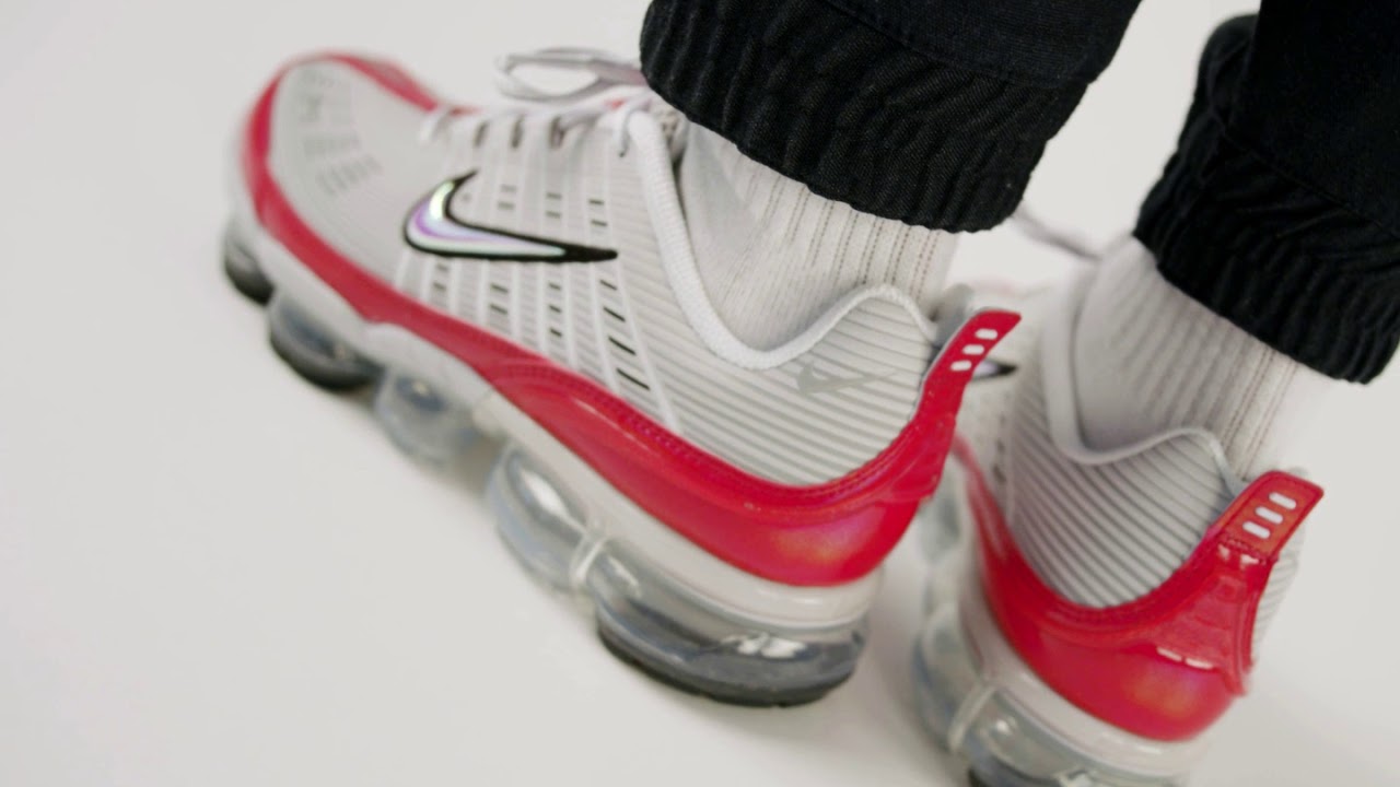 nike air vapormax 360 grey white red