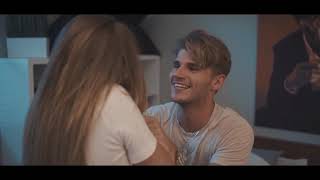 Lele Pons and Twan Kuyper - You Belong With Me (by Taylor Swift)