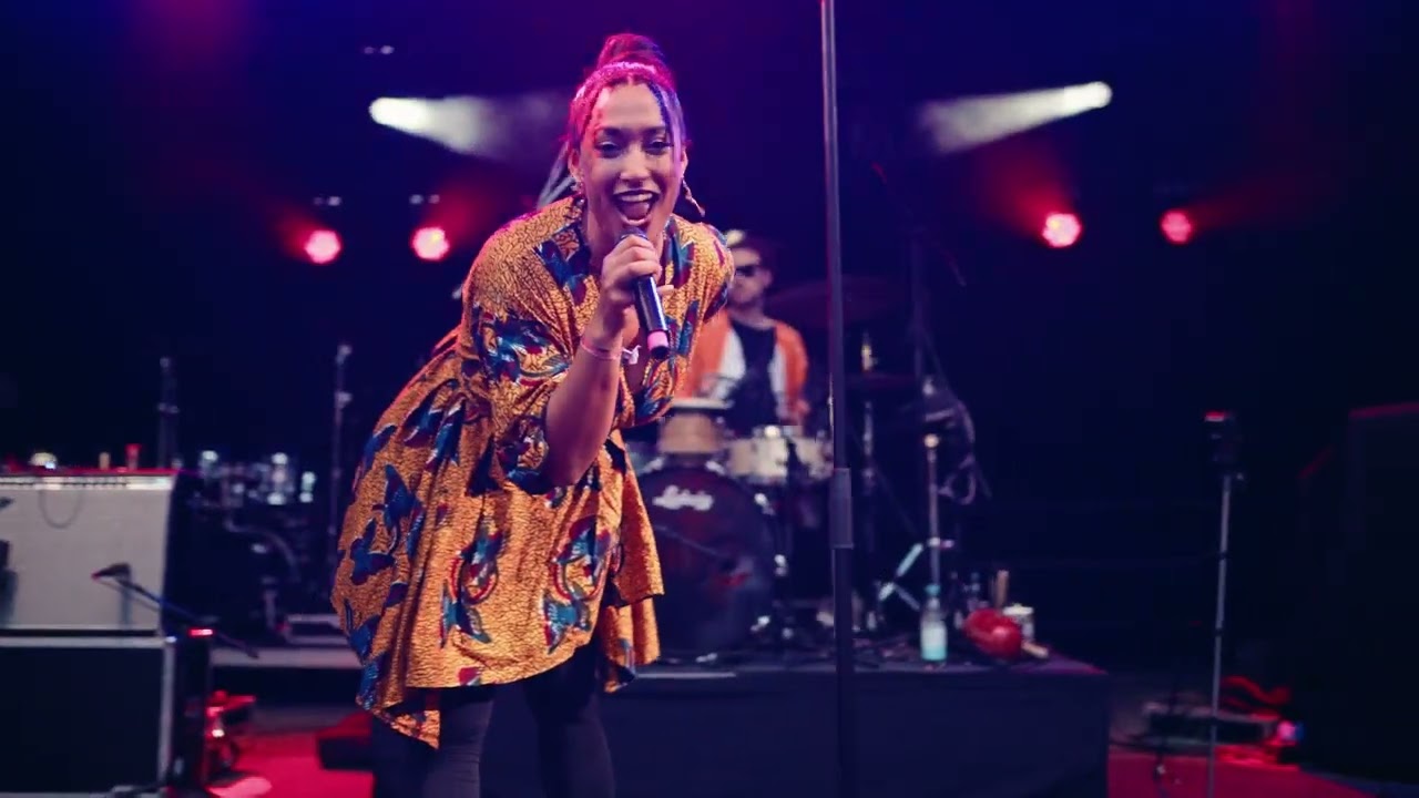 LA NEFERA - TAMO READY