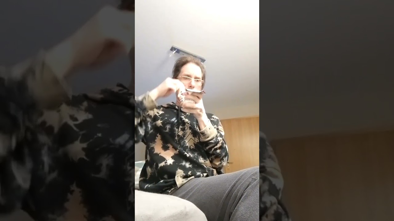 (Jens Hatzig) 🙋🏻 UNBOXING, TESTING & TASTING 😋 Müller Milchreis à la ... (Jens Hatzig) 🙋🏻 UNBOXING, TESTING & TASTING 😋 Müller Milchreis à la ...