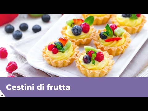 Video: Cestini Con Ripieno Di Cagliata E Fragole