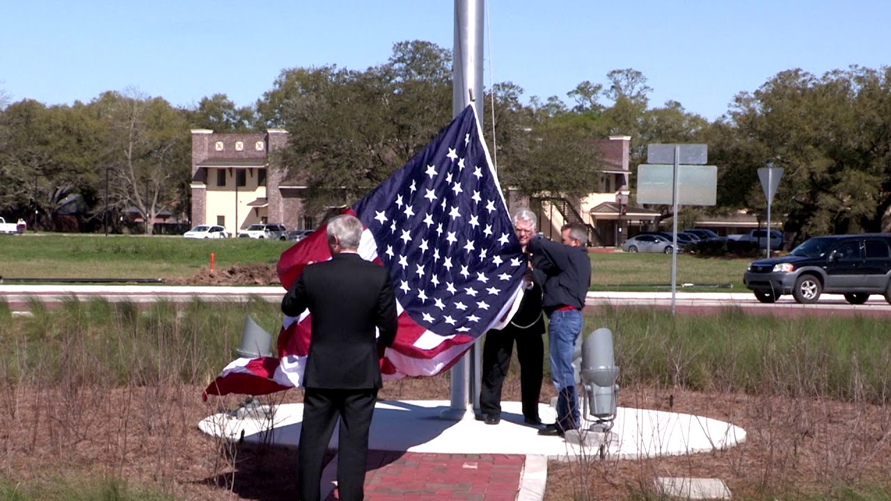 WATCH: Flag-Raising Ceremony at the Ham Reid -  Nelson Road Roundabout