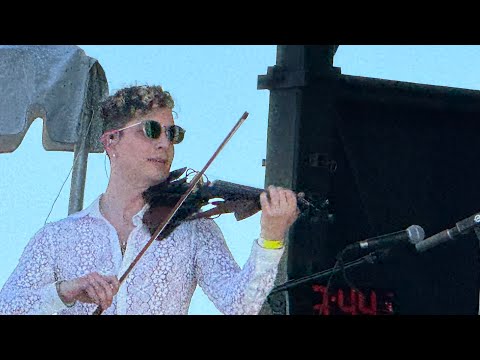 Live Cajun music at the 2024 French Quarter Festival in New Orleans #livemusic #frenchquarterfest