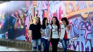 Tetap Semangat, Tetap Bahagia #AnakSekolahan