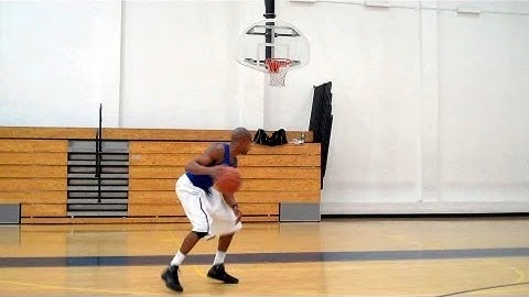 LeBron James Post Moves - Backing-Down Jumpstop Finish Pt. 2 | Dre Baldwin