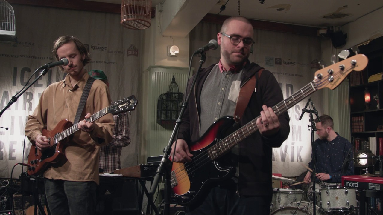 Moses Hightower - Feikn (Live on KEXP) auf YouTube ansehen Moses Hightower - Feikn (Live on KEXP) auf YouTube ansehen