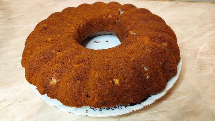 Dahshatli tukli keksa mushukning yaqindan surati Dahshatli tukli keksa mushukning yaqindan surati