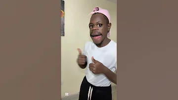 Nichkue Picha Ya Mwisho Kama Najifanya Siangalii Camera Foryou Fyp Video Viralshorts 
