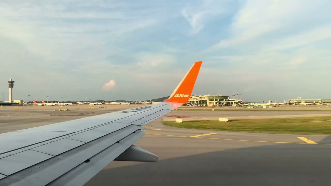 Airplane ASMR - Real Flight - Boeing 737 HL8337  RKSI-VVPQ Take off