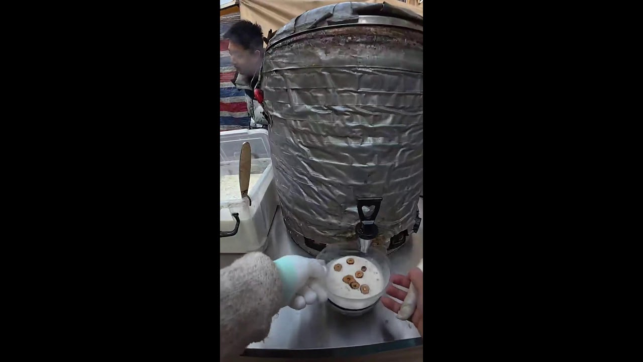 Live streaming of Street Food China Hub