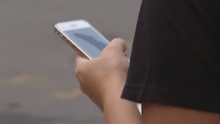Texting and emailing etiquette | FOX 7 Austin screenshot 5