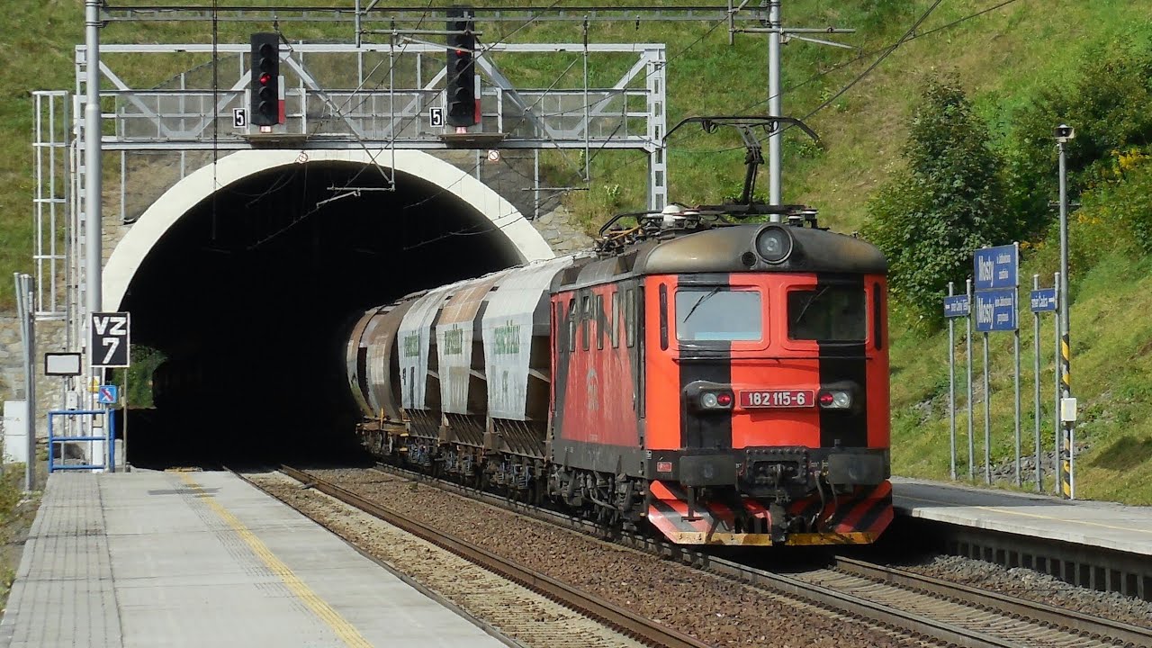 Vlaky Mosty u Jablunkova zastávka - 12.8.2018