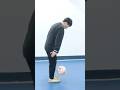 Most football touches with alternating feet in one minute - 209 by Jang Woosung 🇰🇷