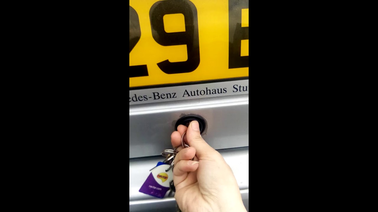 How to use mechanical key to open Mercedes Clk boot read description for details YouTube