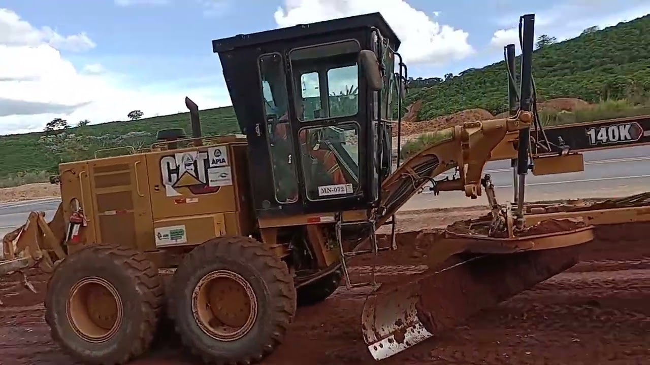 Patrol 140K trabalhando 