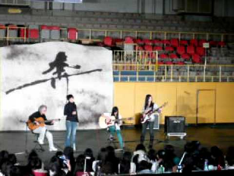 2012北一女第26屆民歌比賽尾場表演--李德筠唱I will always love you