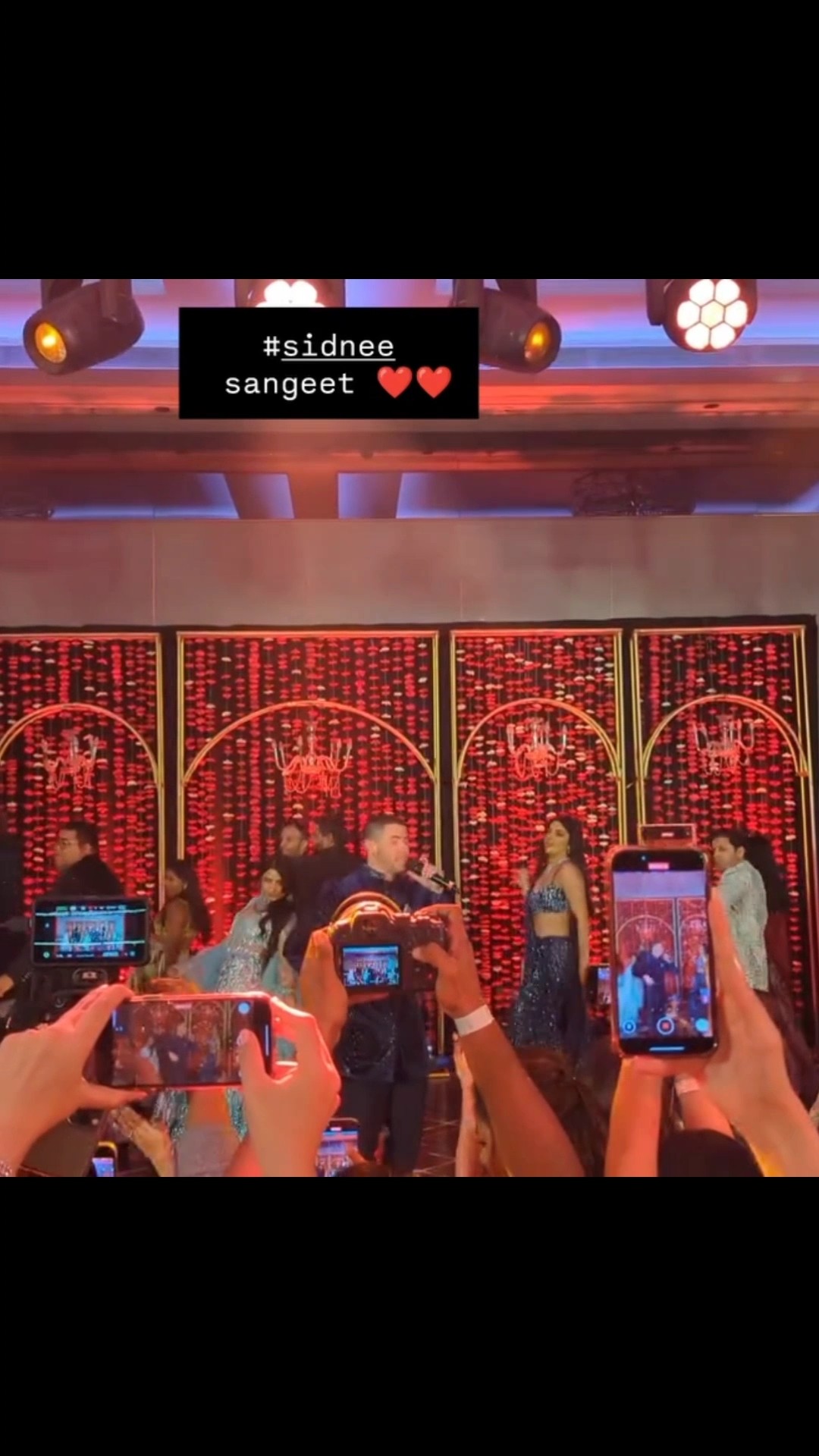 Priyanka Chopra DANCES to Nick Jonas' tunes at brother Siddharth's sangeet ? #shorts #priyankachopra