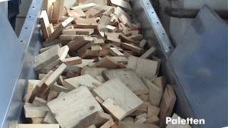 Wood waste grinder for wood industry