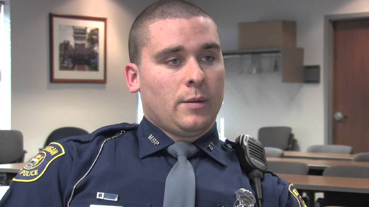 Michigan State Trooper Describes I 75 Crash Youtube 