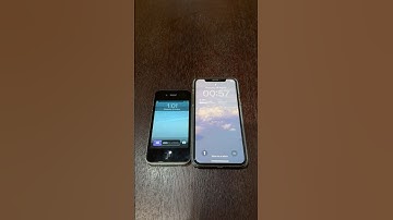 iPhone 4s on iOS 6 vs iPhone X on iOS 16 boot up test #shorts #iphone4s #ios6 #iphonex #ios16